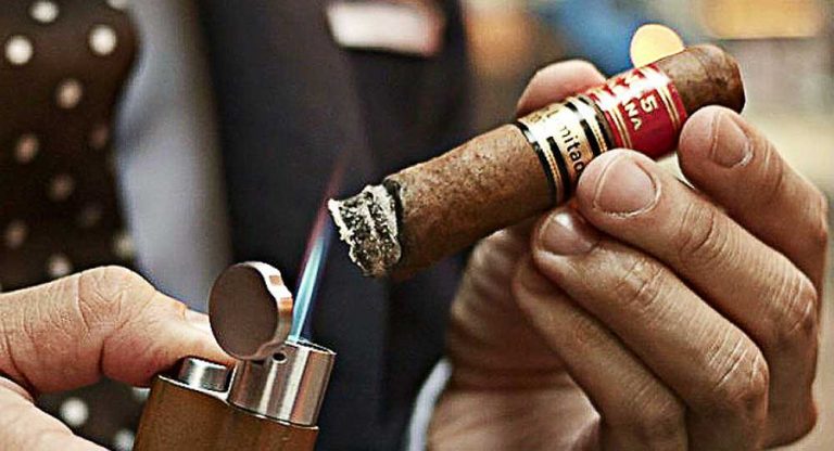 Images/Blog/R3NDMqHa-Life-Cigar-Smoke-7-edgardailycom-768x416.jpg